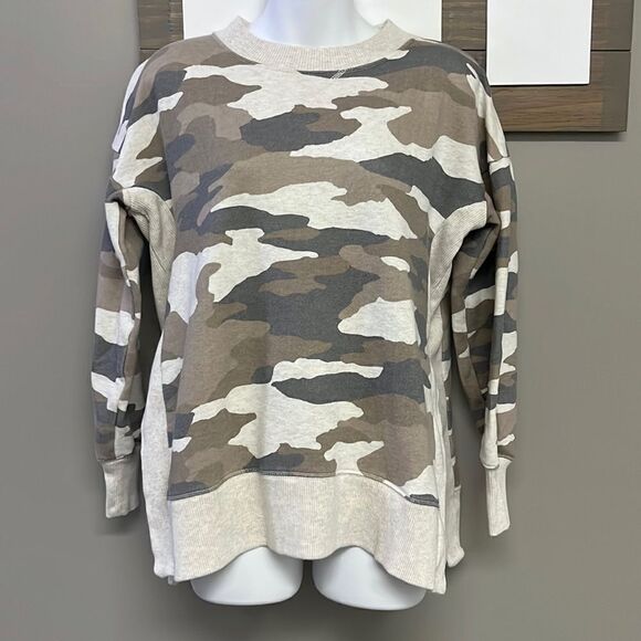 Aerie Tan Camo Crew Neck Mixed Textured Sweatshirt w/ Large Slide Slits- XS - Picture 1 of 16